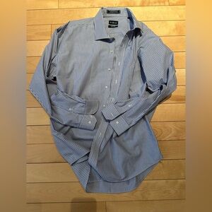 Bill Blass no iron Men's Blue Striped Shirt